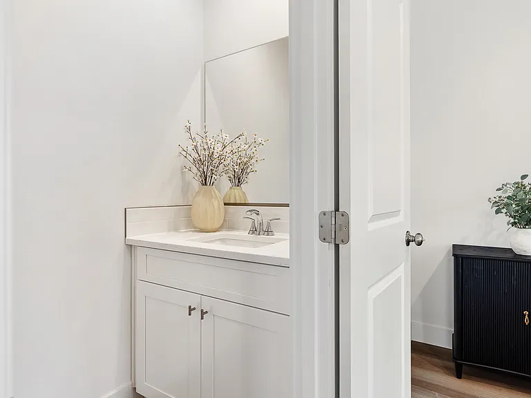 1074 S Underwood Pl #120 — Photo 2