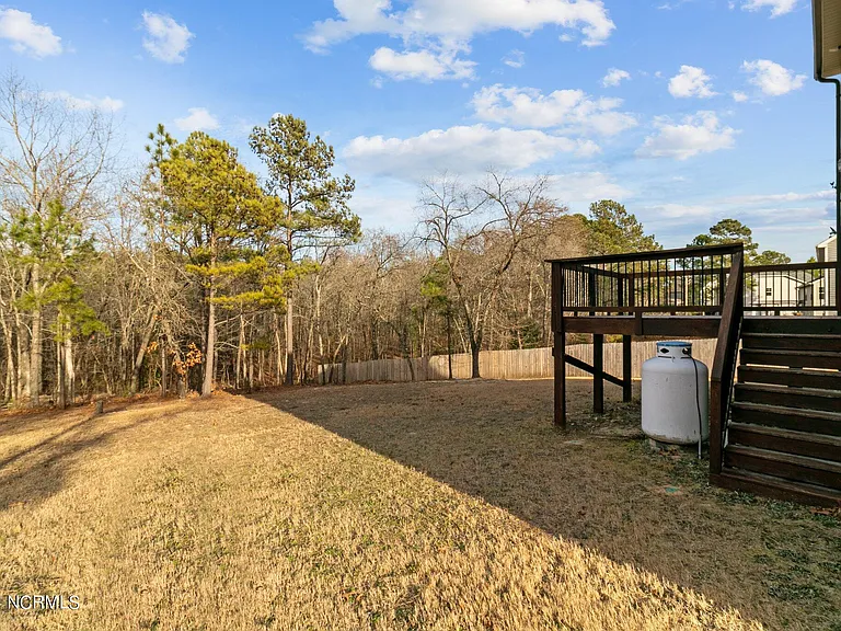 204 Sandy Springs Rd — Photo 30