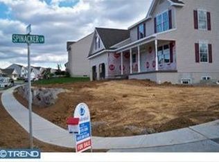 1018 Helm Ln, Reading, PA 19605