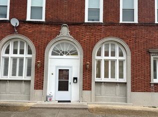 14 E Market St APT 12, Marietta, PA 17547