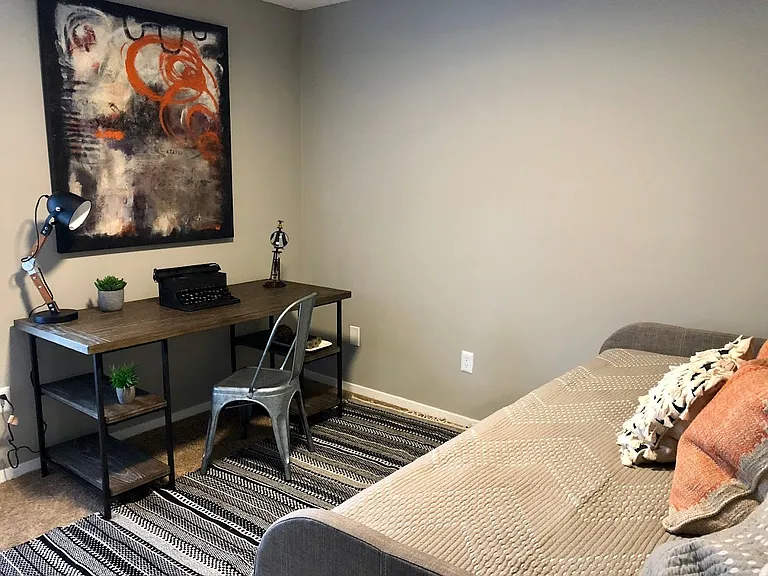 5958 E Point Dr — Photo 17