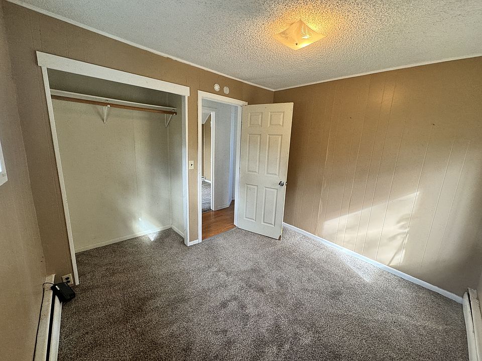 2nd image of 922 America Ave NW #2