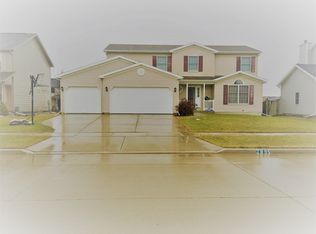 2895 Three Eagles St, Normal, IL 61761