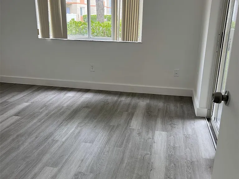 18860 NW 57th Ave #106 — Photo 10