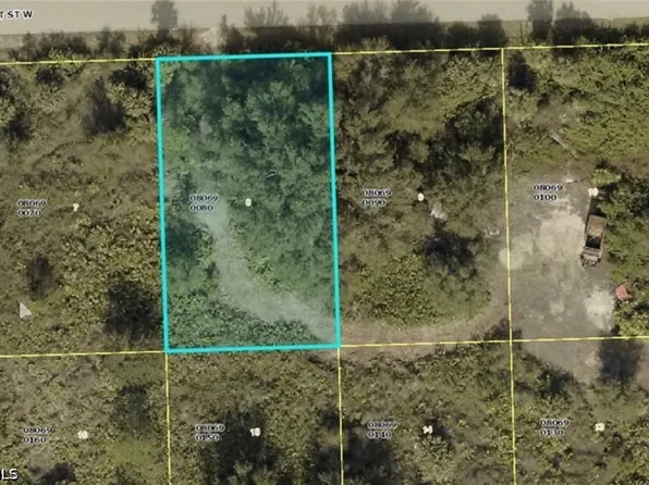 3303 51st St W, Lehigh Acres, FL 33971