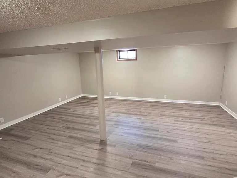 4844 Hickory St — Photo 11