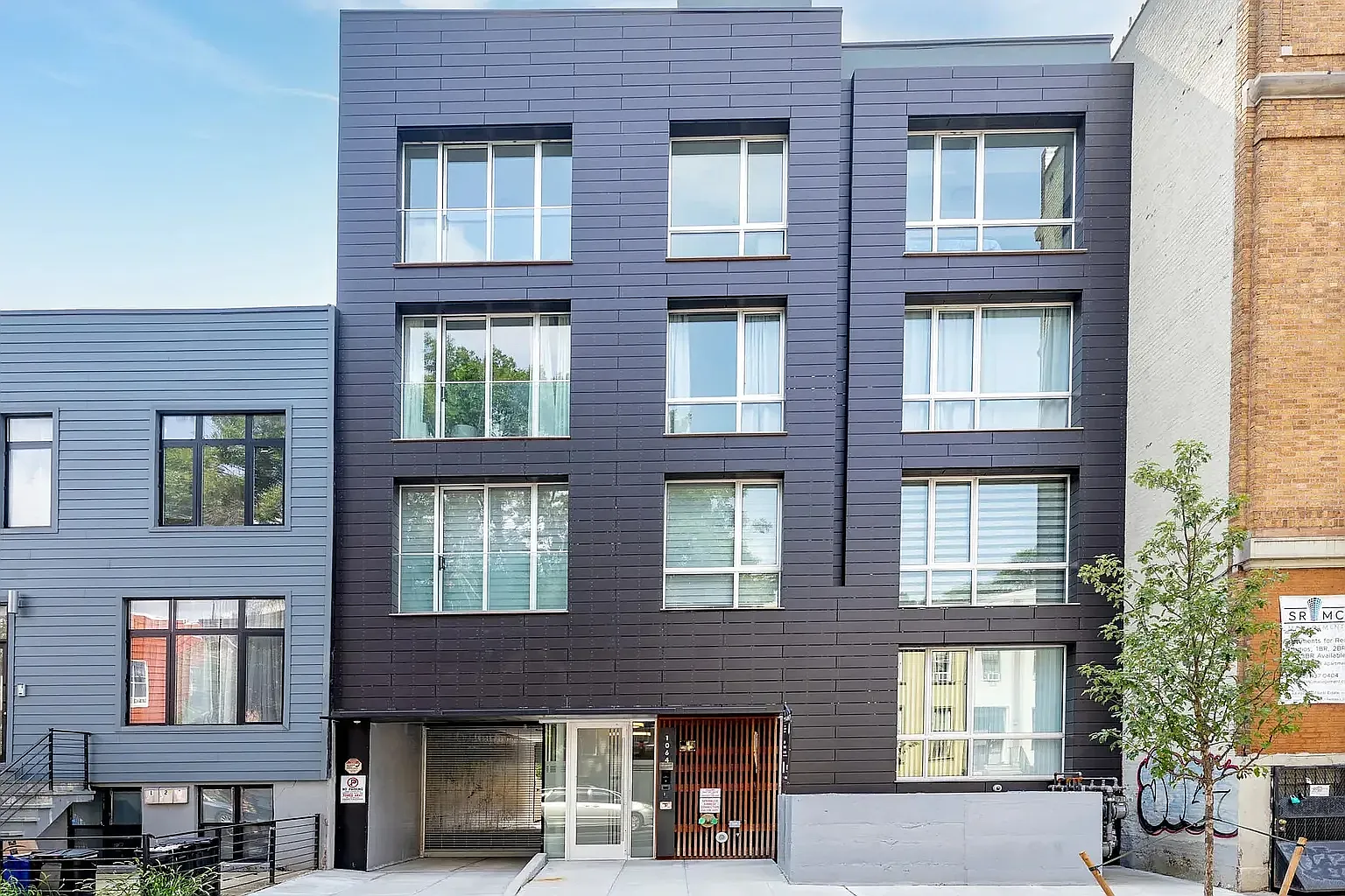 1064 Hancock Street — Photo 1