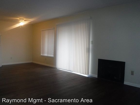2nd image of 2330 Hurley Way APT 03