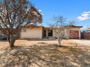 1813 Clark Ave, Bakersfield, CA 93304