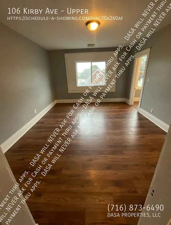 106 Kirby Upper - 3 Bed / 1 Bath — Photo 3