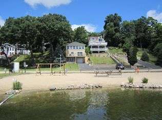 4308 View Crest Dr, Delavan, WI 53115