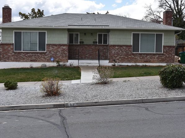 400 & 404 La Rue Ave