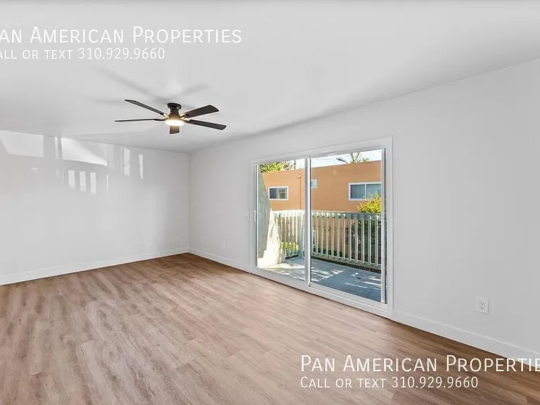 975 Laguna Dr #19 — Photo 25