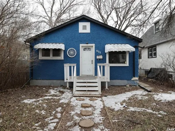 631 Wascana STREET, Regina, SK S4T 4H4