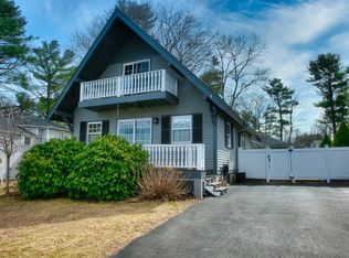 63 Neponset Heights Ave, Foxboro, MA 02035