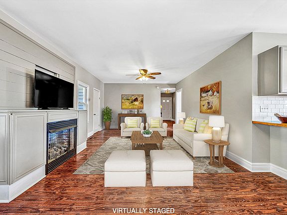 5th image of 1430 Hearth Ln