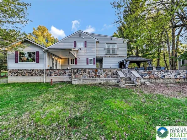 61 Chapman Cir, Albrightsville, PA 18210