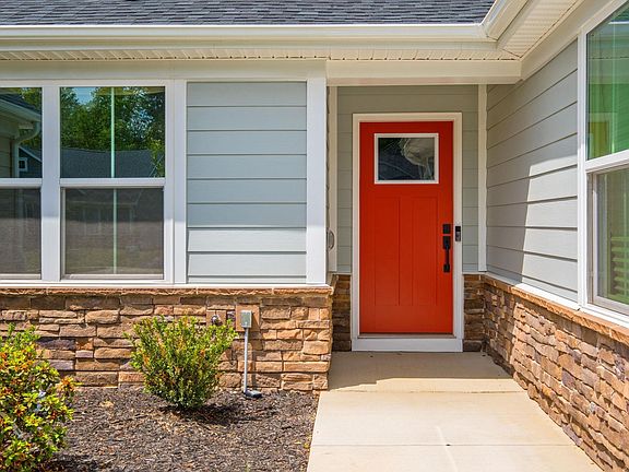 2nd image of 5128 Lazy Branch Ln