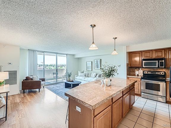 4th image of 601 W 11th Avenue #612