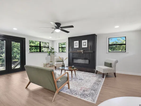 13167 Petite Dr, Maurepas, LA 70449