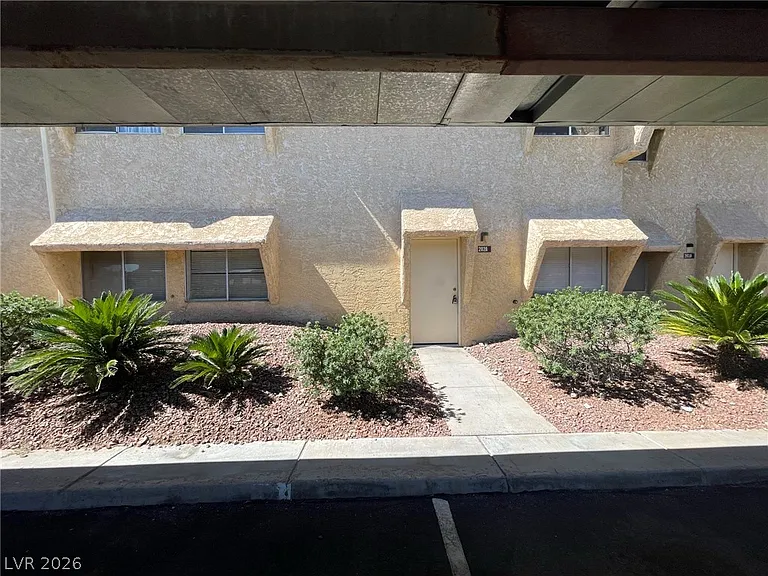 1303 Darlene Way #202A — Photo 11