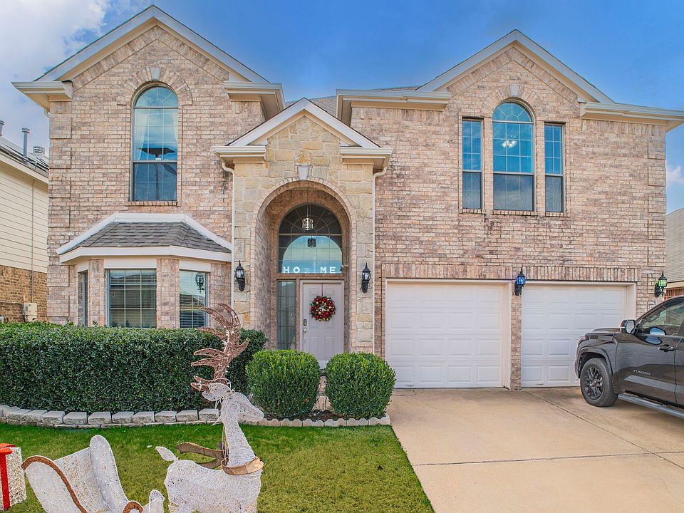 1st image of 317 Crescent Creek Ln