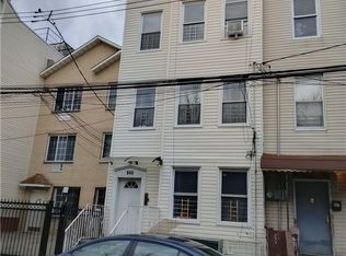 645 Jefferson Pl, Bronx, NY 10456