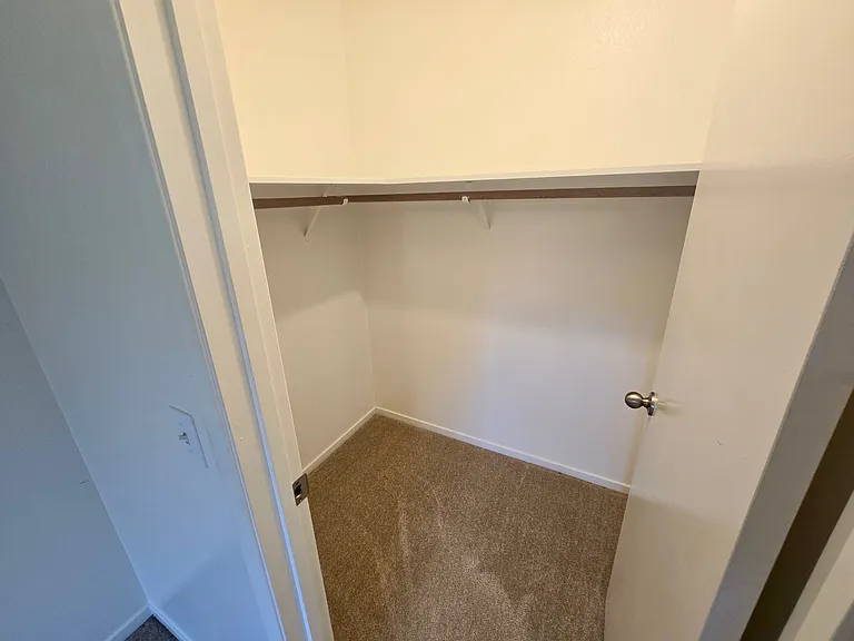 2565 Solano Rd #D — Photo 7