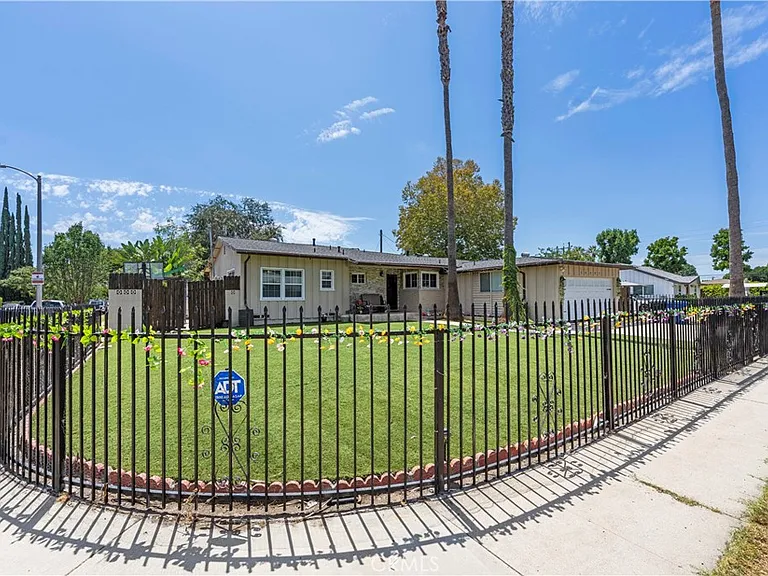 20442 Enadia Way — Photo 46