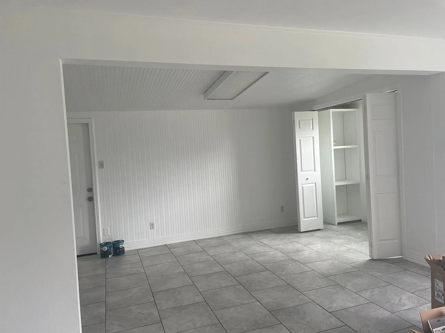 Centrally Located 3-Bedroom Home with Additional Back Apartment — Photo 3