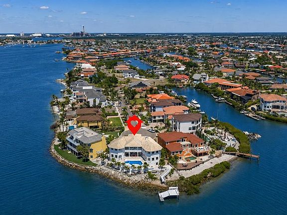 4th image of 1021 Symphony Isles Blvd