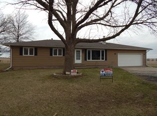 513 N 6th Ave, New Windsor, IL 61465