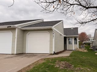 4131 Stone Brooke Rd, Ames, IA 50010