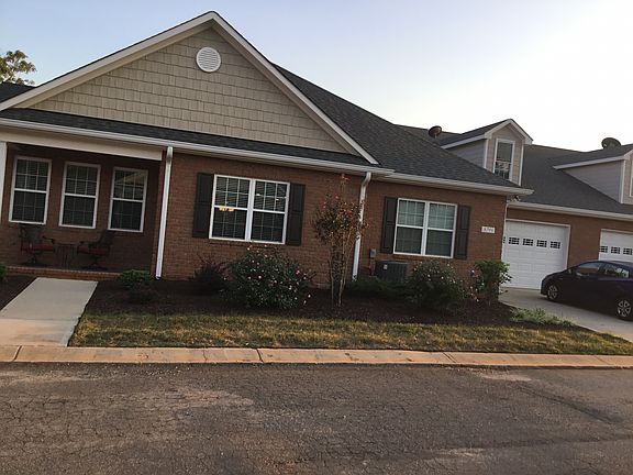 3rd image of 8794 Vandalay Dr