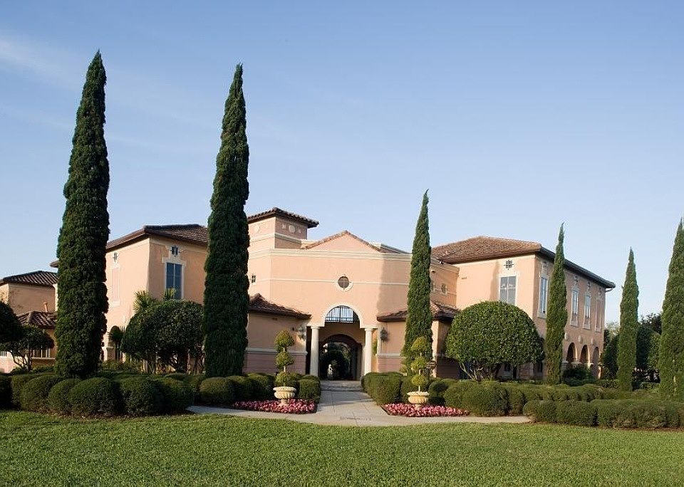 1st image of 8636 Villa Pt