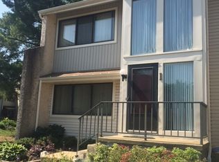 1 Tulip Ct, Mount Laurel, NJ 08054
