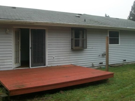 2nd image of 3501 Lancashire Ct SE