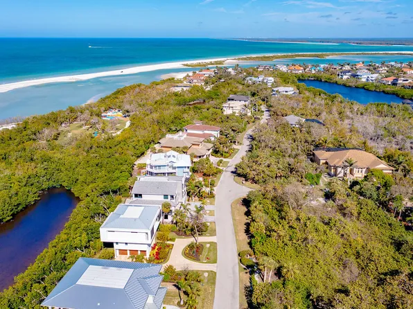 707 Waterside Dr, Marco Island, FL 34145