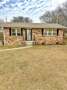 710 W Tahlequah Ave, Sulphur, OK, 73086