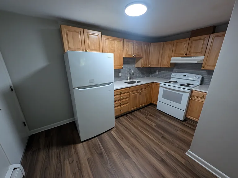 34 Goldthwaite Rd #1 — Photo 5