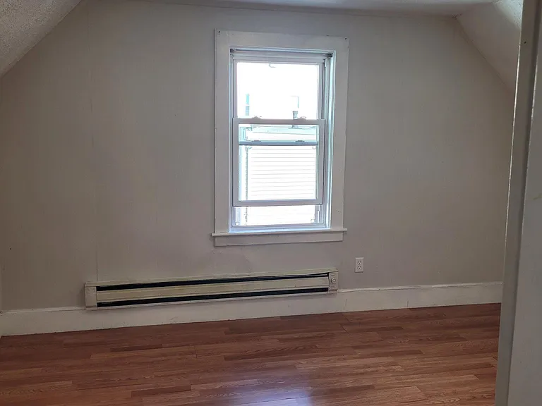 9 Shawmut Ter — Photo 22