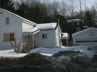 21 North St, Mc Graw, NY 13101