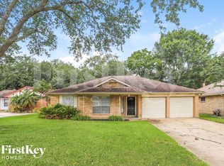 2922 Laurelridge Dr, League City, TX 77573