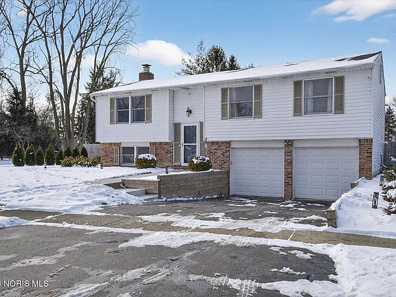 3rd image of 4745 Sheringham Ln