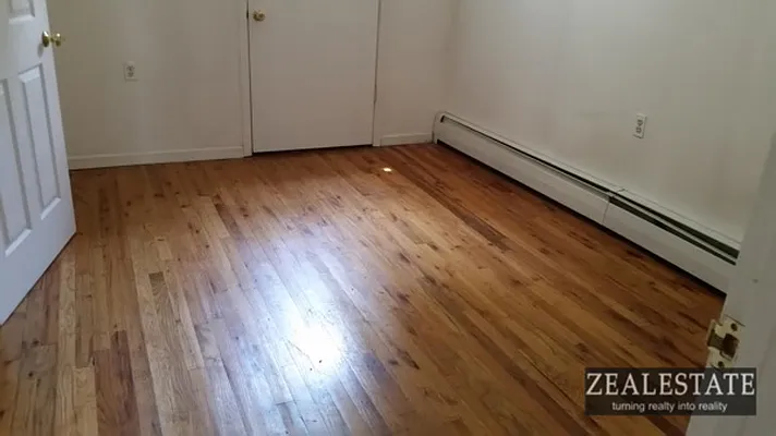 Rented by ZealEstate Group Inc | media 49