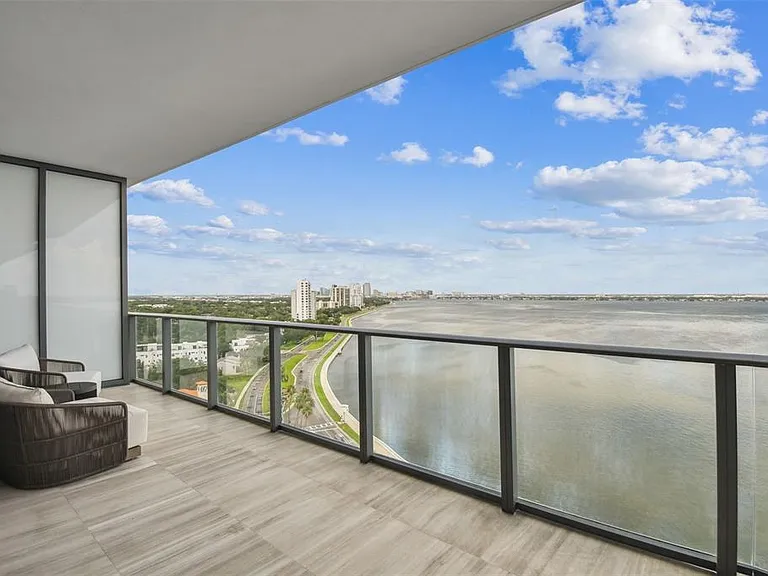 3101 Bayshore Blvd #1402 — Photo 42