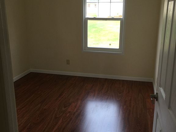 2nd image of 111 Eastland Dr