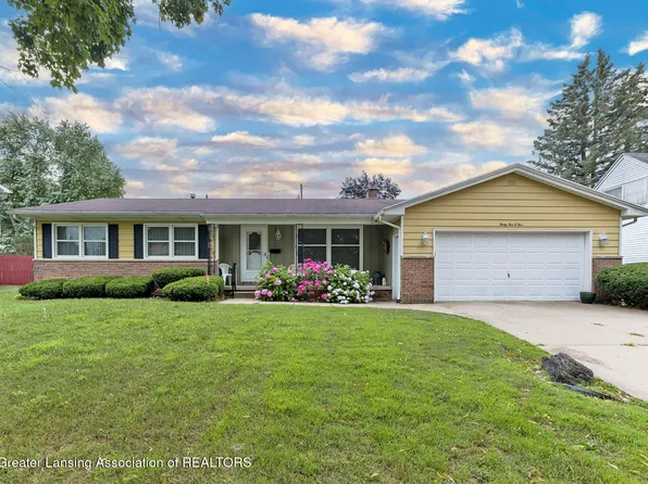 3505 Brisbane Dr, Lansing, MI 48911