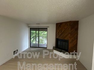 203 E Arbor Ave #308F, Bismarck, ND 58504