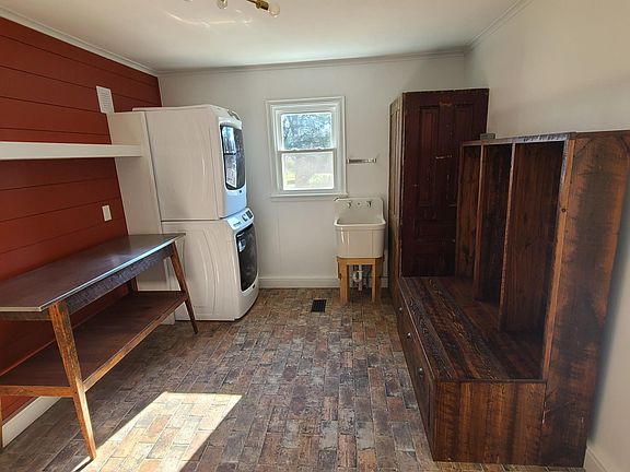 4th image of 5809 Toole Dr